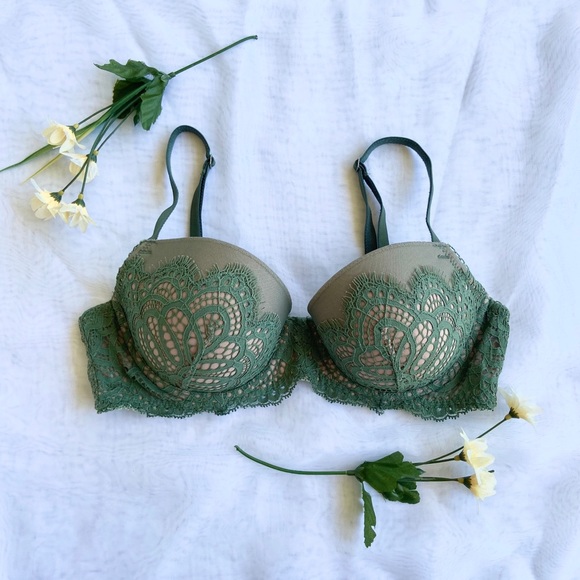 NEW Victoria Secret Dream Angels Lined Demi Bra